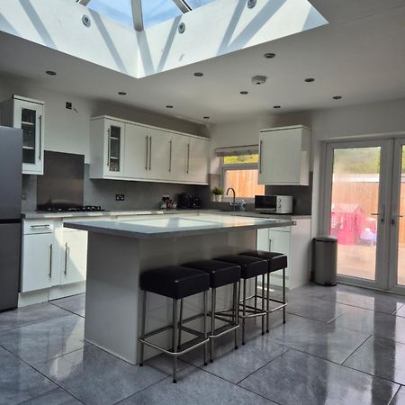 Cardiff City Centre House - Sleeps 6 Exterior photo