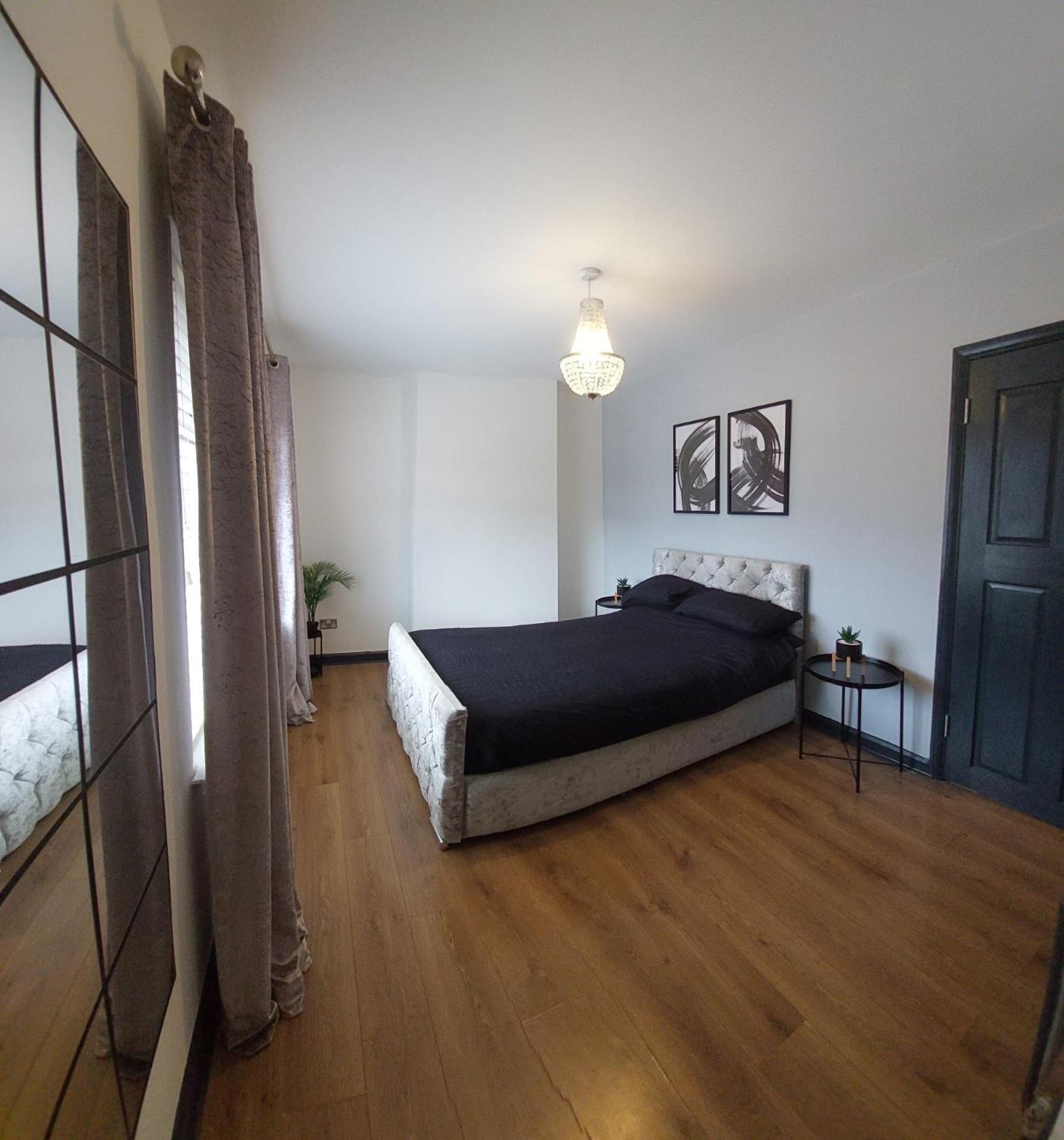 Cardiff City Centre House - Sleeps 6 Exterior photo